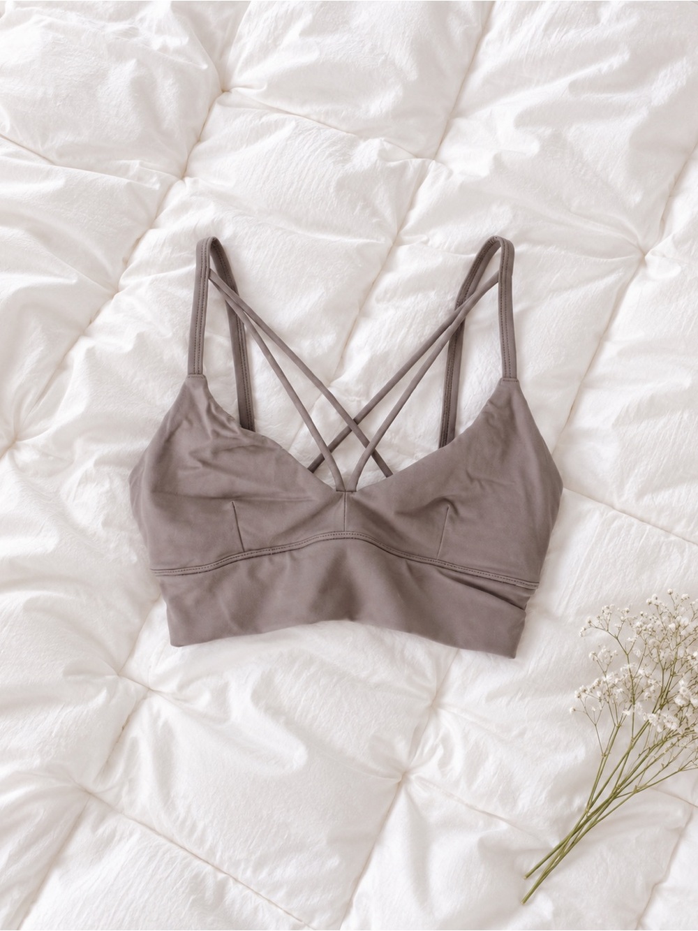 alo strappy bra
